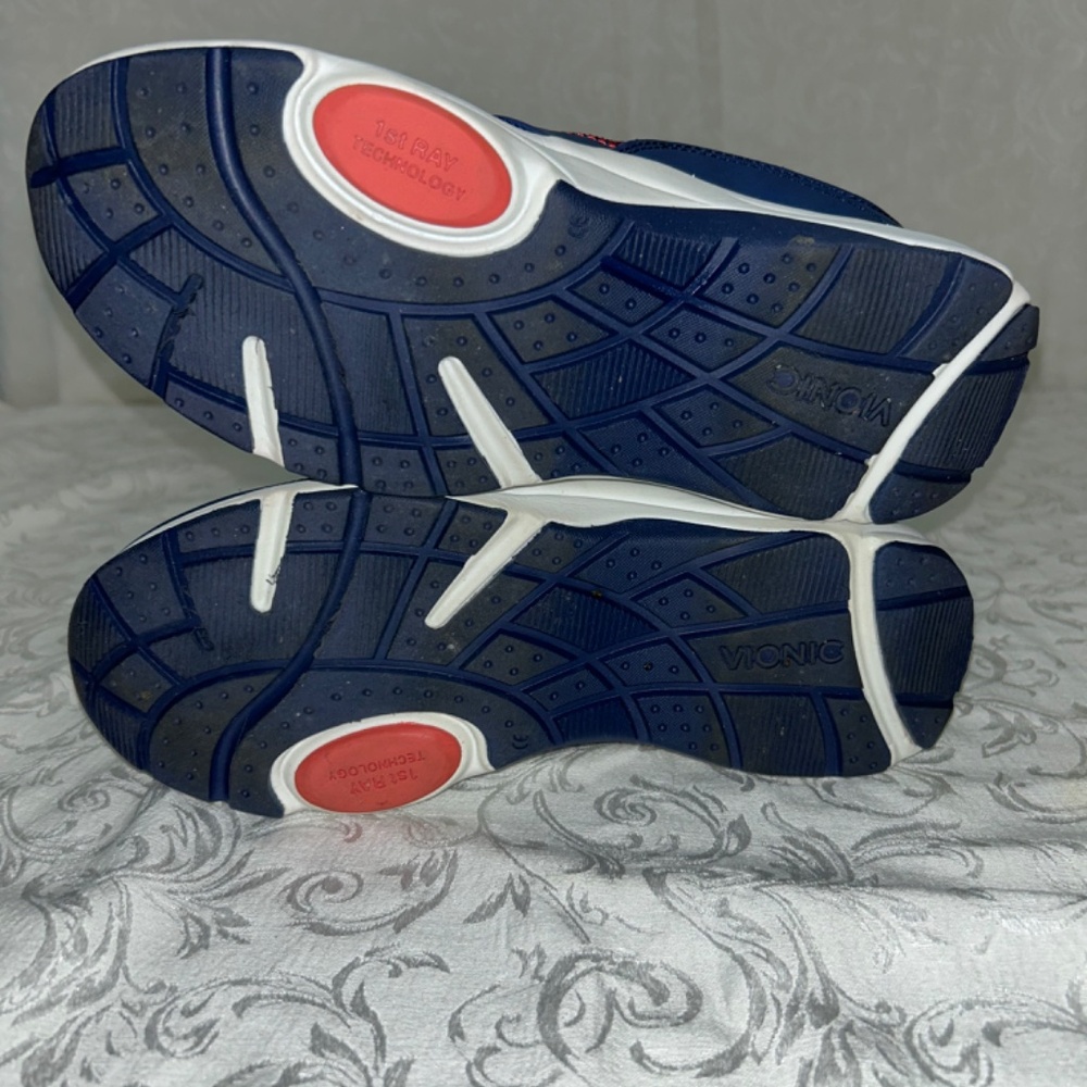 Vionics Action Kona Sneakers sz 8W Blue with Pink accents - Picture 5 of 9